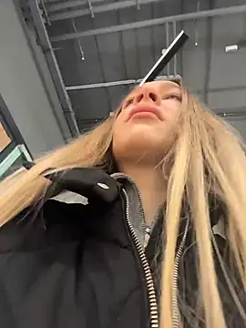 SashaCatt online show from March 9, 9:12 am