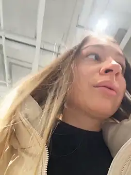 SashaCatt online show from February 9, 9:00 am