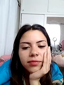 cat eye   online show from November 9, 4:03 pm