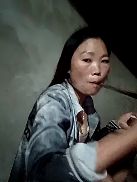 blonde blg online show from December 22, 10:40 am