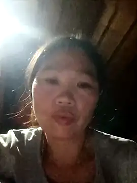 blonde blg online show from March 29, 12:04 pm