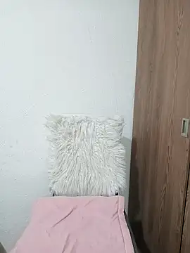 Little-Sammy online show from December 1, 11:18 pm