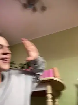 Dona Mafia online show from March 4, 7:15 am