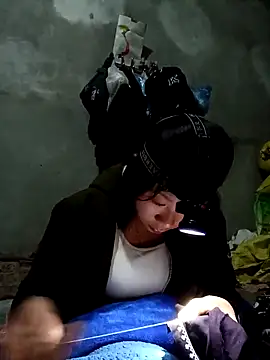 vangkt-cute online show from November 24, 8:22 pm