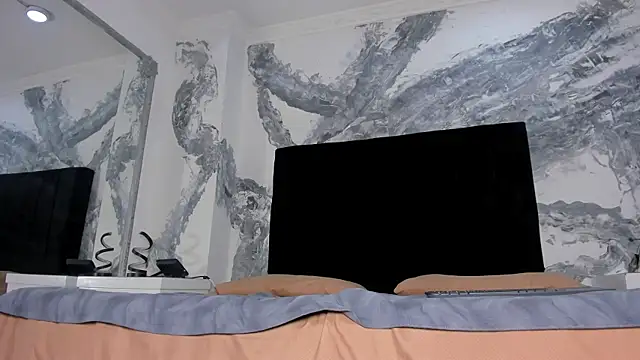 lilithDraven  online show from February 20, 4:00 am