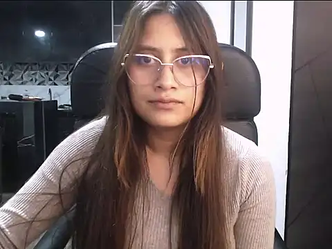 amatista katzenn online show from February 4, 1:52 am