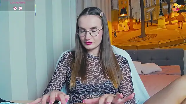 ALICE  ALICE69 online show from April 20, 8:12 pm