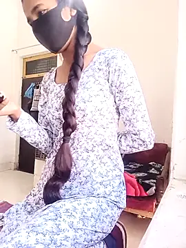 Riya 917 online show from February 9, 8:38 am