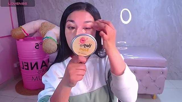 Violetta jhonson a online show from December 23, 3:43 am