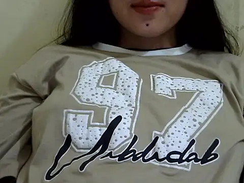 Anika Singh online show from April 2, 2:36 pm