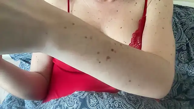 angelicaasss online show from April 4, 8:24 am