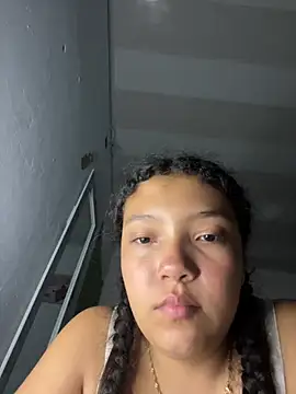 PetiteKattia online show from February 7, 4:38 am