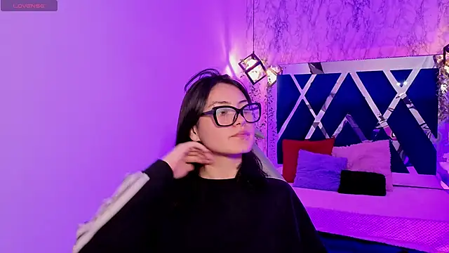 Brandy collinss online show from February 15, 11:20 am