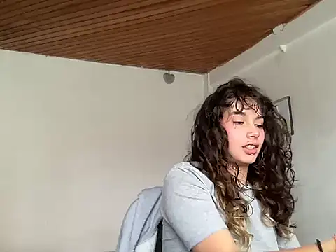 Dreana online show from February 2, 7:24 pm