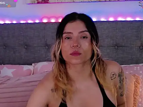 Antonella Lee online show from December 15, 8:47 pm