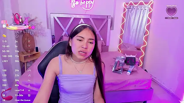 ISABELA TAY online show from November 18, 12:50 pm