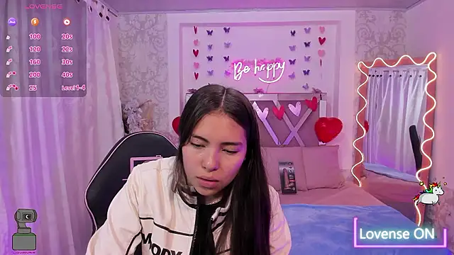 ISABELA TAY online show from February 24, 11:42 am