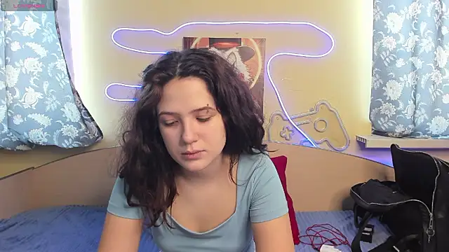 Anora Miller online show from February 4, 9:12 am