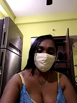 Dharshini98 online show from February 5, 11:52 pm