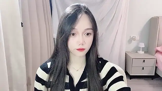 BoiI2u online show from November 13, 4:06 pm