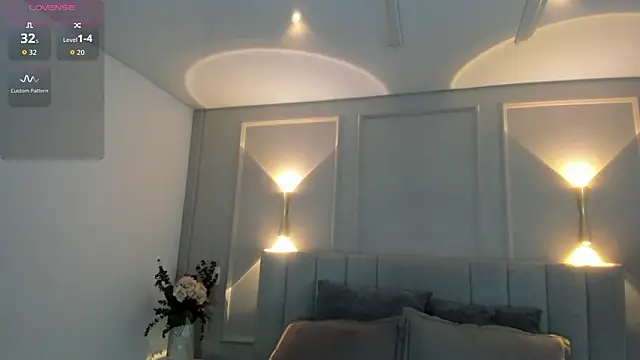 Dulce emi online show from March 18, 12:21 pm