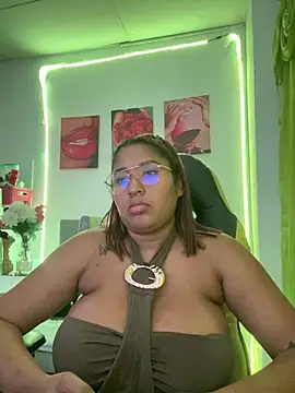 morena-2025 online show from May 27, 12:54 am