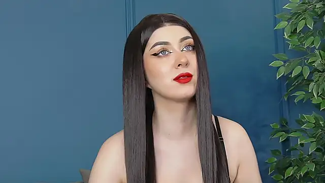 IrissBell online show from December 16, 8:42 am