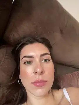 fer-nanda online show from February 16, 8:52 pm