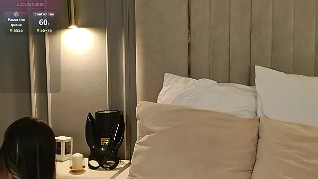 RileyHeaven online show from February 19, 7:46 pm