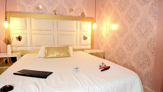 arietta skinny online show from February 23, 11:42 am