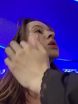 hani obsessed online show from April 21, 10:55 am