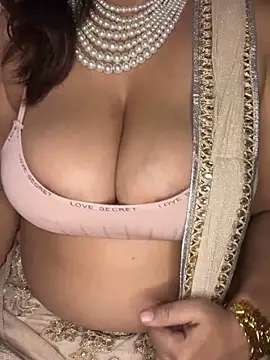 Monicaa    online show from December 20, 3:27 pm