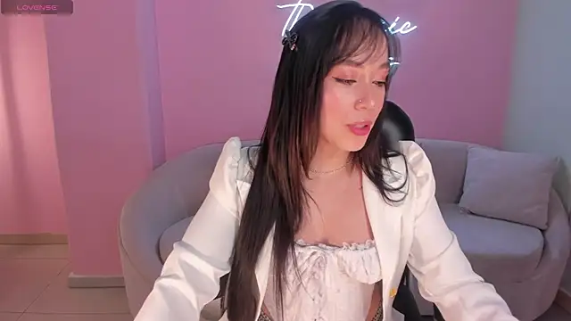 ZaraKafruni online show from March 28, 4:01 am