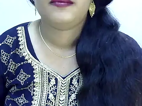 Muskan Jha online show from May 13, 3:01 am