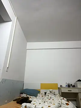 yiyi0316 online show from December 5, 5:36 pm