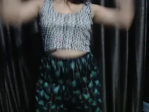 Queen Bhanu online show from December 14, 8:36 pm