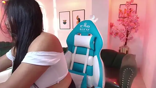 Gemma bellini online show from March 13, 7:26 pm