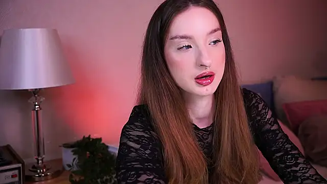 lexy exe online show from June 30, 9:25 pm