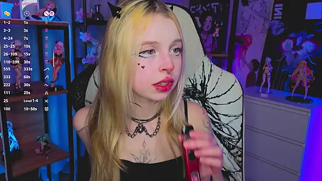 ElvenQueen online show from November 17, 4:08 pm