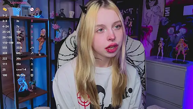 ElvenQueen online show from November 23, 4:08 pm