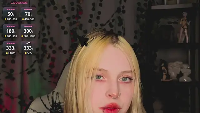 ElvenQueen online show from February 22, 3:02 pm