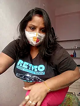 CUTE-LOVE-SWEETS online show from December 17, 5:00 am