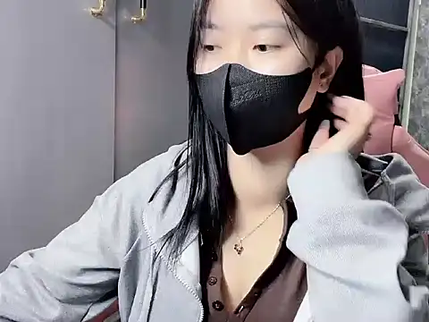 Hellen2999 online show from January 8, 4:05 am