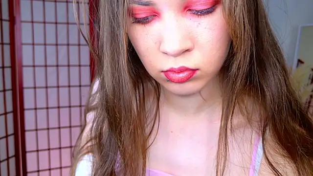 SilentLily online show from December 13, 9:21 pm