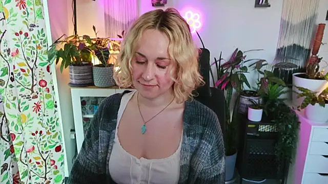 xzoeyryanx online show from March 28, 6:07 pm