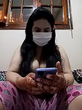 fati35flou online show from April 18, 8:20 pm