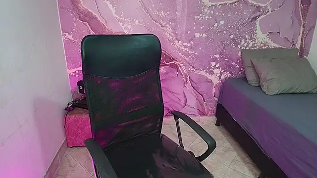 crespa latin online show from January 10, 2:27 am