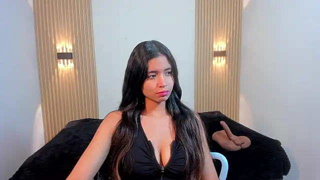 Ashleycooper5 online show from January 10, 9:30 pm