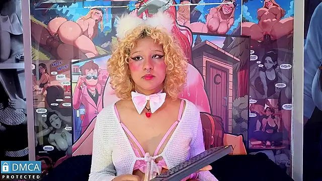 ahsly Zam online show from February 25, 11:20 am