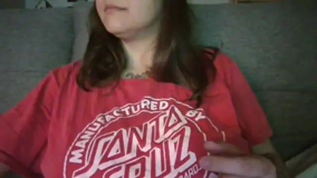 xxxluana online show from April 8, 8:49 am